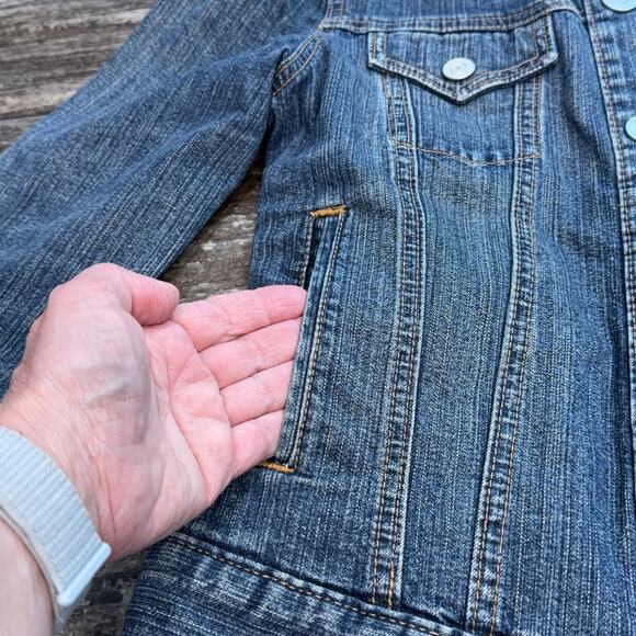 Gap Denim Jacket Womens XS Blue Jean Fitted Button Up Pockets Chore Y2K 80's - Picture 6 of 11